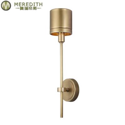 China Hotel European Indoor Modern Nordic Bedroom Lights Fancy Lighting Brass Wall Lamp for sale