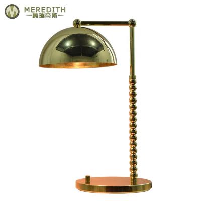 China Modern Nordic Design Vintage Gold Brass Desk Lamp for Hotel Bedroom Luxury Modern Table Lamps for sale