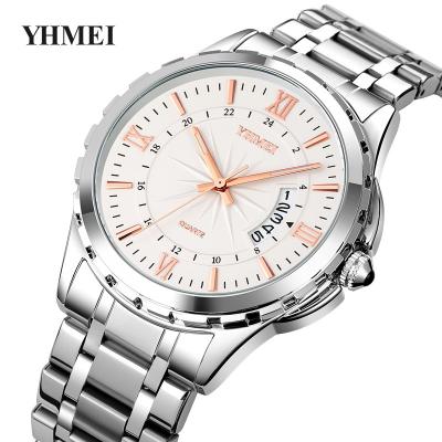 China 2022 new fashion luxury men's watches wrist watch day/date waterproof luminous calendar stainless steel quartz watch for sale