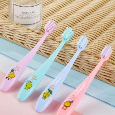 China 2020 High Quality Customized Cute Design New Arrival Toothbrush Fine Hair Anti Slip Handle Child Soft Toothbrush Cartoon for sale