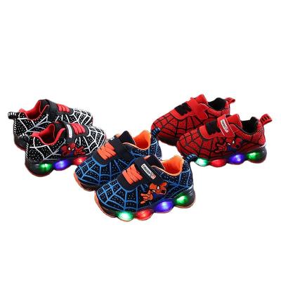 China Hot Selling Designers Flat Running Casual Spiderman Light Led Kids Sport Boy Girls Baby Kids Shoes for sale