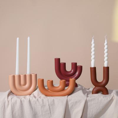 China Home decoration hotel decoration Modern Living Room Water Pipe Candelabra Candle Stand Home Decoration Accessories Ceramic Candlestick Holder for sale