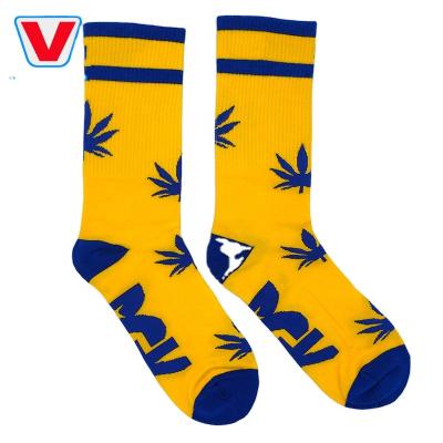 China OEM Cotton Print Design Sporty High Quality Socks Embroidery Custom Embroidered Logo Customize Custom Logo Sports Socks for sale