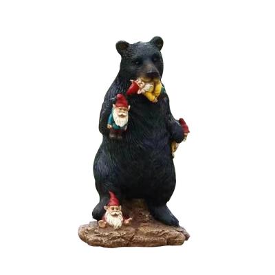 China Europe Black Bear Eating Gnomes Statue Funny Creative Resin Garden Lawn Indoor Outdoor Patio for sale