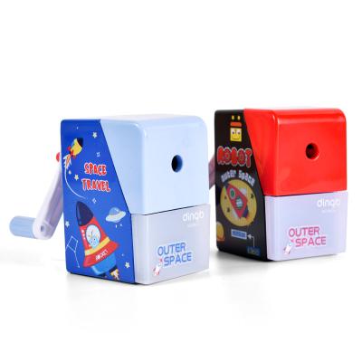 China Color Draw Pattern Square Pencil Sharpener For Children School Can Sharpen Colored Pencils 8609 for sale