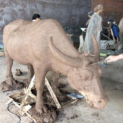 China China Clay Sculpture Of The Clay Or Mud Roughing Of Huge Bulls for sale