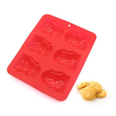 China Kingforce Sustainable Newcomer 2022 Food Grade Set Of 6 SANTA Shape High Temperature Resistance Silicone Cake Mold Set for sale