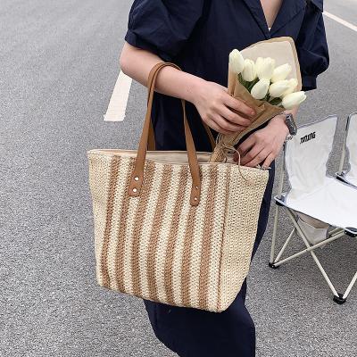 China Popular straw bag 2022 summer large-capacity style beach small national vertical square woven lady literary and artistic crochet new for sale