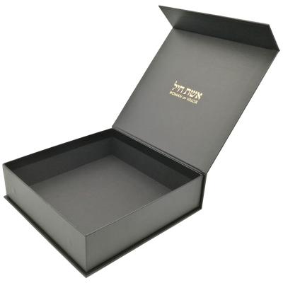 China Handmade Custom Design Logo Packing Gift Box Paper Box Cheap UV Printing for sale