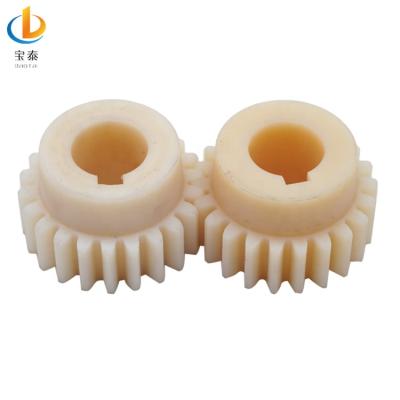 China Custom Plastic Gear Wheel Nylon Spur Gears for sale