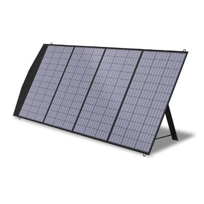 China Solar energy is converted into electricity 200W Solar System Folded Portable Solar Panel Monocrystalline High Efficiency Solar Cell Charger for Camping Power Station for sale