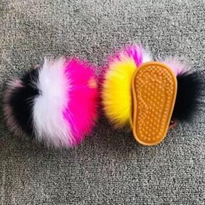 China 2021 Stock Fast Shipping Children's Slippers 0-12 Months Breathable Baby Slippers Children's Slides Kids Shoes for sale