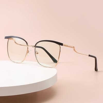 China Popular 2022 Manufacturers Wholesale Anti Eye Colored Optical Glasses Frame Blue Light Metal Glasses for sale