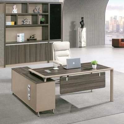 China New Modern Extendable Office Workstation Table Designs CEO Office Executive Director MDF L Shaped Table for sale