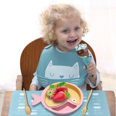 China Stocked Big Sales of Promotion Mix, Silicone Bib and Wheat Straw Kids Dinnerware Set With Spoon Fork for sale