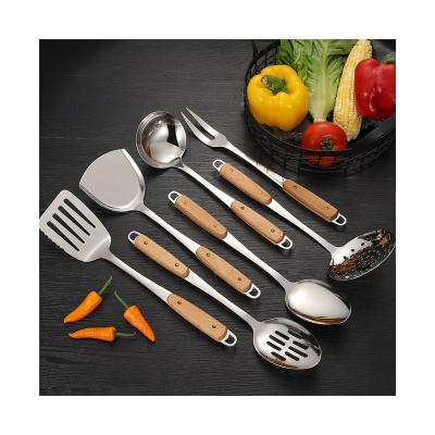 China 7PCS Durable Stainless Steel Utensils Non-Slip Heat Resistant Kitchen Accessories Cooking Tool With Wooden Handle for sale