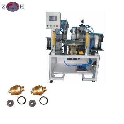 China Custom Automatic Coyote Pre Inserted Screw Clip Assembly Machine for sale