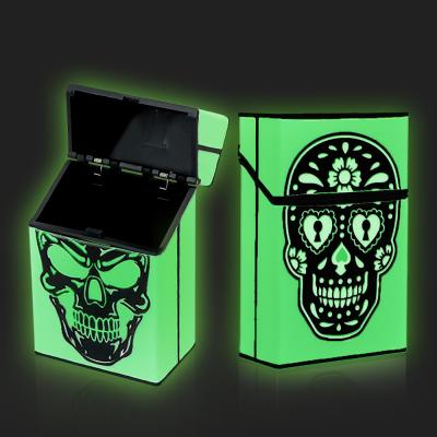 China Plastic Ghost Plastic Cigarette Holder Glow-in-the-Dark Poker Shaped Mens Cigarette Case for sale