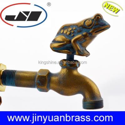 China CLASSIC Antique Brass Type Faucet Copper Faucet Garden Water Faucet Brass Bibcock for sale