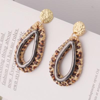 China CLASSIC fashion earring Tongling women's bling savory earrings jewelry drop charm zinc alloy wholesale earrings for sale