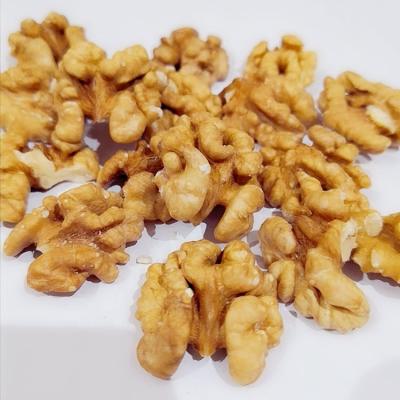 China Best Dry Selling Natural Organic Ultralight Walnut Kernel for sale