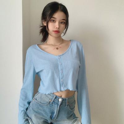 China Anti-wrinkle 2022 Summer Women's Tops Sunscreen Slim Shirts Long Sleeves 100 Percent Cotton Plain Ladies Casual Cropped Tops for sale