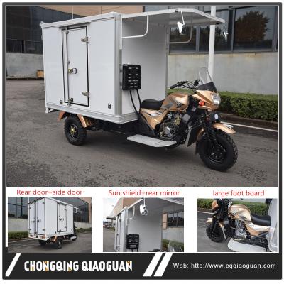 China 300cc Wanxin Heavy Duty Water Cooled Cargo Motorcycle Truck 3 Wheel Closed Tricycle for sale