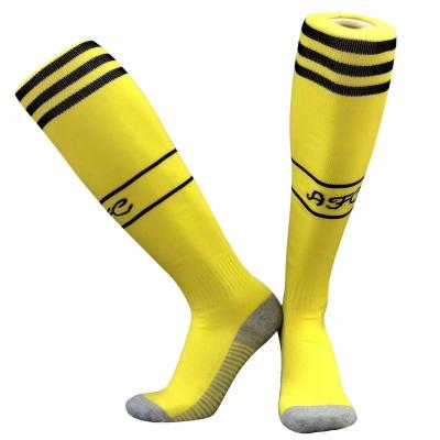 China Breathable Fancy Sport Hoops Mens Highknee Basketball Half Terry Football Socks Soccer Socks for sale