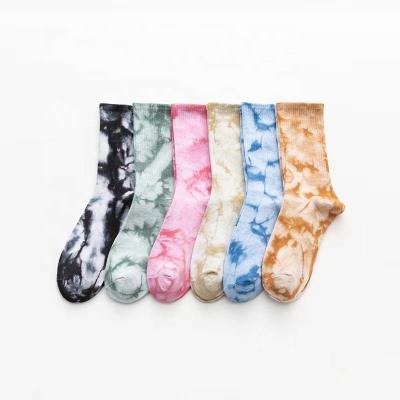 China Latest Design Sporty Wholesale Link Dye Printing Unique Fashionable Funny Mens Dress Printed Crew Socks And Socks Custom Made for sale