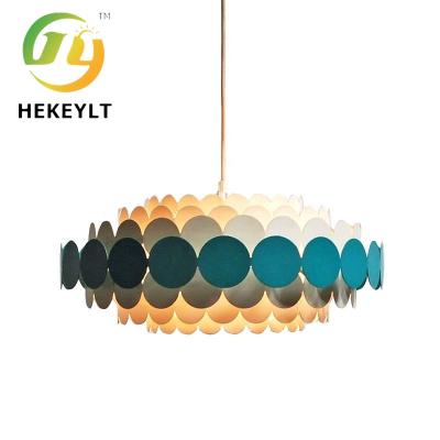 中国 D40cm Iron Material LED Chandelier For Bedroom Living Room With Modern Style 販売のため