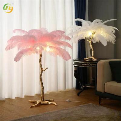 China Feather Designer Luxury Modern LED Led Lâmpada de Chão Moderna Lâmpada de Chão Interior à venda