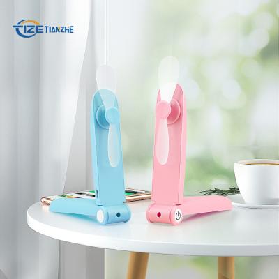 China Convenient Foldable USB Port Portable Mini Size Banana Shape Rechargeable Electric Handheld Fans for sale