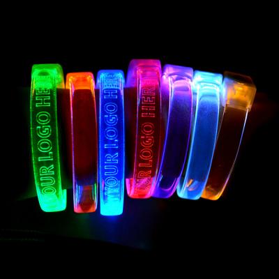 China festival& Party& New fashion promotional concert flashing bracelet led light bracelet for Halloween for sale