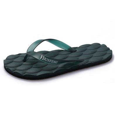 China Fabric printed flip flops are popular with fashionable men for sale