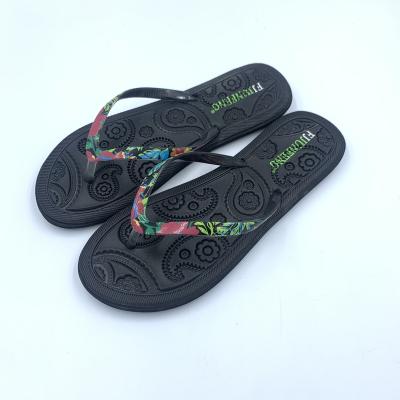 China Printed Ladies Flip Flops Embossed Outsole for sale