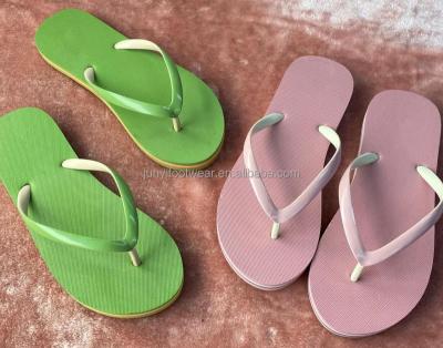 China Cool deodorization wear pure color clog splint slippers clip to drag beach rubber shoes female tide for sale