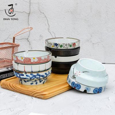 China DianTong New Arrival Porcelain Ceramic Color Glazed Ash Tray Round Ceramic Ashtray for sale