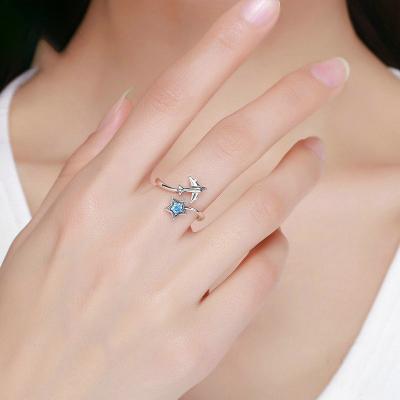 China FASHIONABLE Unique Simple Wave Cubic Zirconia Personality En Ring Couple Ring 925 Sterling Silver Rings for sale