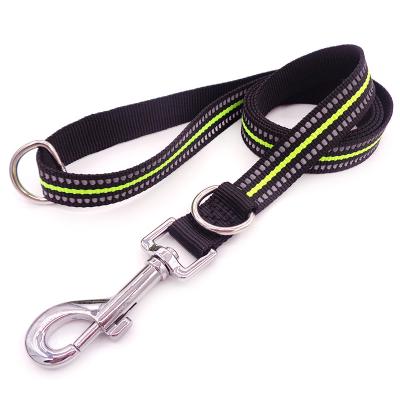 China 2022 Best Dog Nylon Thoughtful Strong Leash Dog Collar Fashion Design Pet Accessories And Custom Sale Promotional Leash for sale