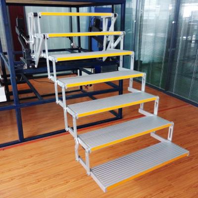 China Camper de expedición por tierra DIY 7 escalones 1700 mm Alturas del piso Escaleras oscilantes con motor de 70W en venta