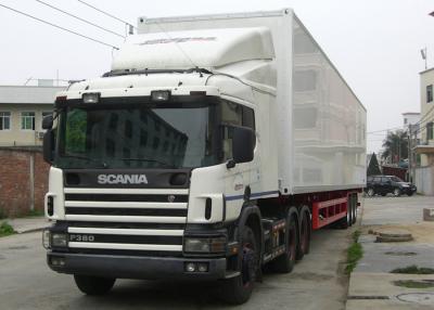 Chine Camion de livraison réfrigéré isolé de 40 pieds à 3 essieux pour les cargaisons alimentaires congelés à vendre