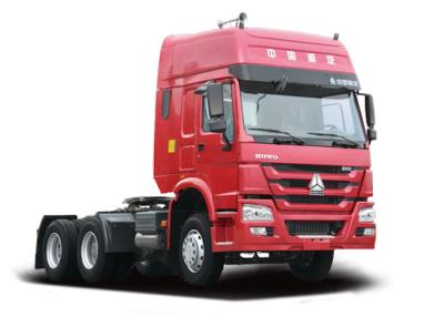 China SINTRUCK HOWO camião pesado com motor de 371 cv e camas de dormir duplas à venda