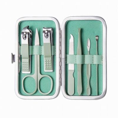 China Professional PU/PVC Green Color Manicure Set Kit 15pcs Pedicure Clipper Stainless Steel Nail Clipper Set VW-MS-1250 for sale