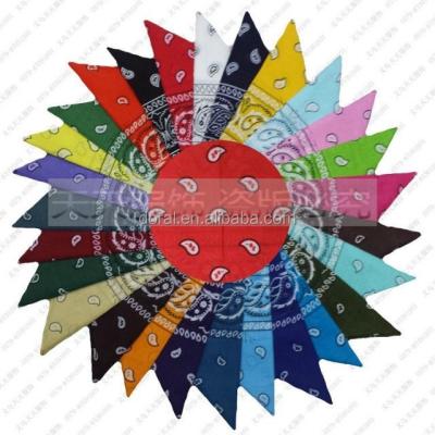 China Custom Multi Color Paisley Square Bandana Organic Magic Headband Face Man Headwear Large Cowboy Cotton Bandana Handkerchief for sale