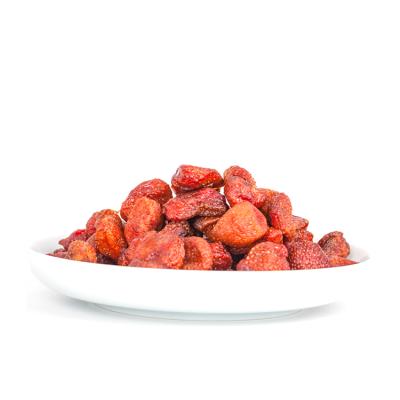 China High Quality Cheap Strawberry Dried Best Quality Preserved Chinese Dried Fruit Snack for sale