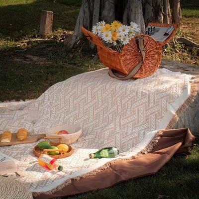 China Extra Large Portable Picnic Blanket Custom Waterproof Picnic Mat For Home Camp for sale