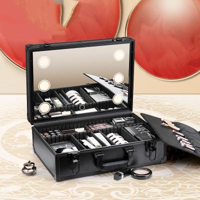 China Fashion Custom Professional Travel Makeup Organizer Case Portable Mirror LED Light Cosmetic Train Case for sale