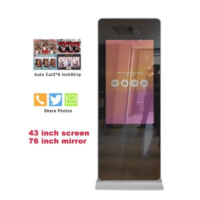 China Easy Use/Customizable Copies/Social Sharing 43 Inch Mirror Photo Booth Machine Magic Sale For Corporate Event for sale