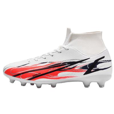 China SPORTS Price Cheap OEM Custom Unique Logo Phantom Shoes Football Boot Chunky Football Boots Classic Style for sale