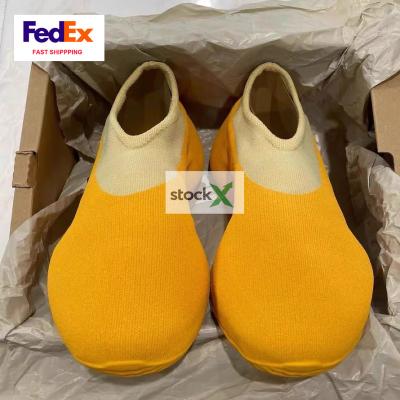 China SHAPE New Released Original Quality Yeezy Knit RNNR Sulfur Stone Brown Boot Boat Shoes With Logo Box for sale